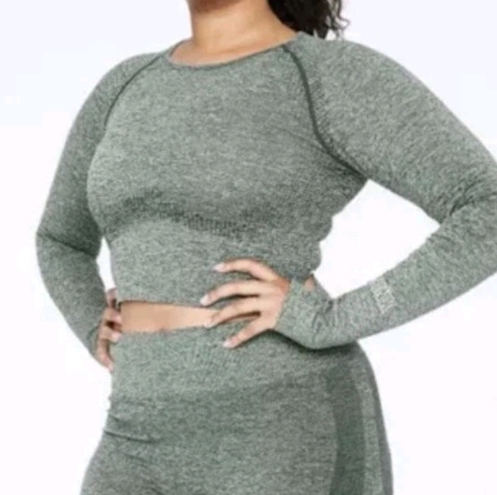 Victoria’s Secret PINK Active Seamless Long Sleeve Green Activewear Crop Top S